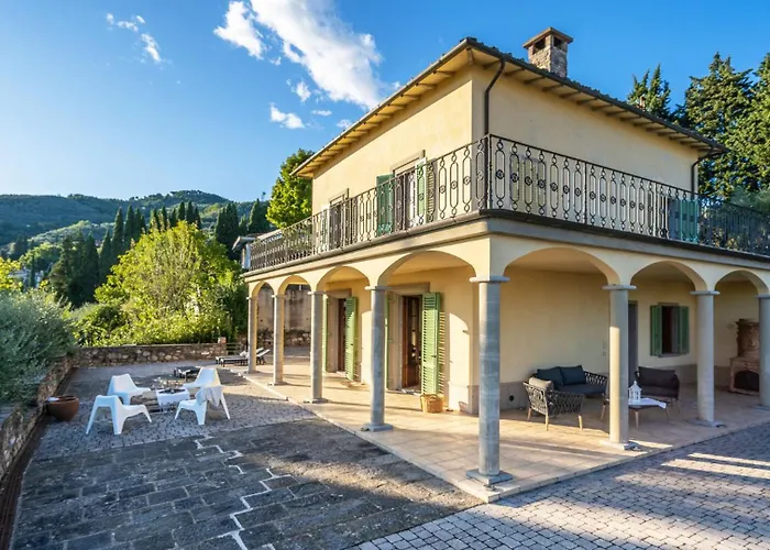 Panoramic Between Lucca And Florence